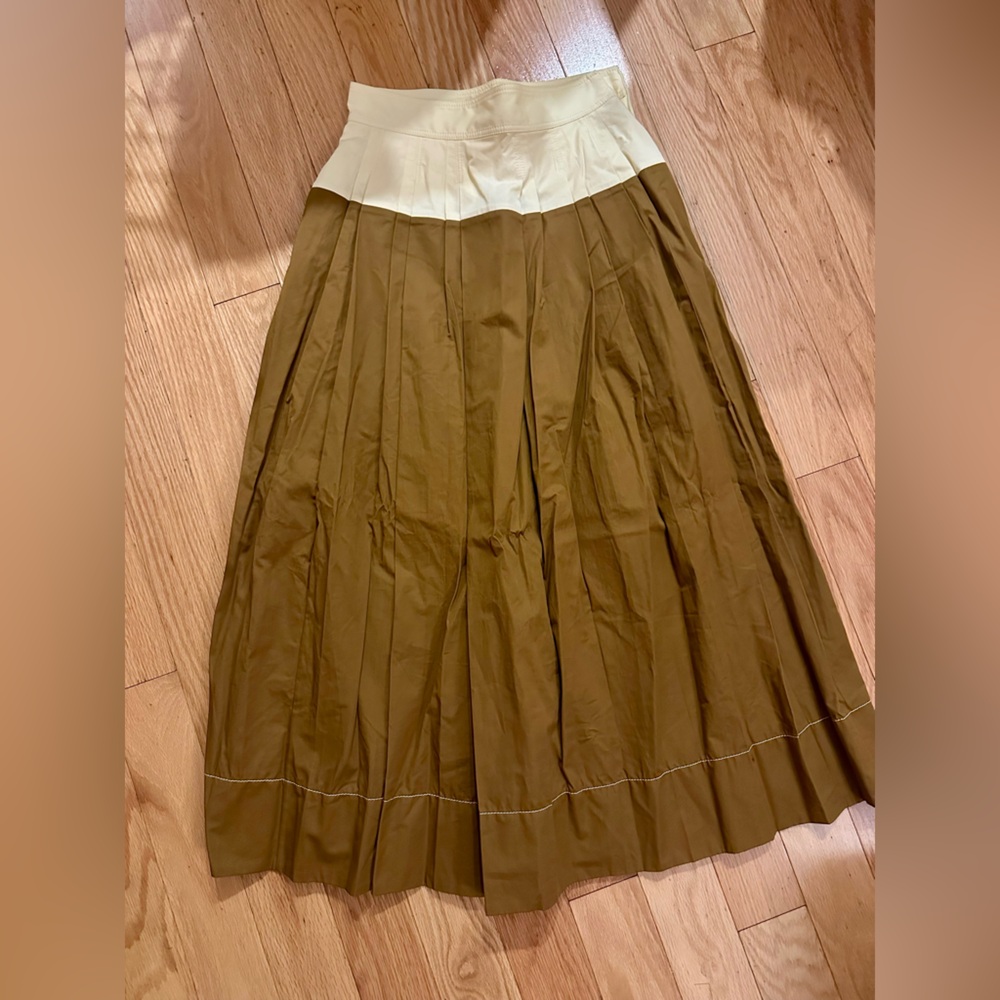 Tory Burch Elegant Brown and Cream Women's Skirt